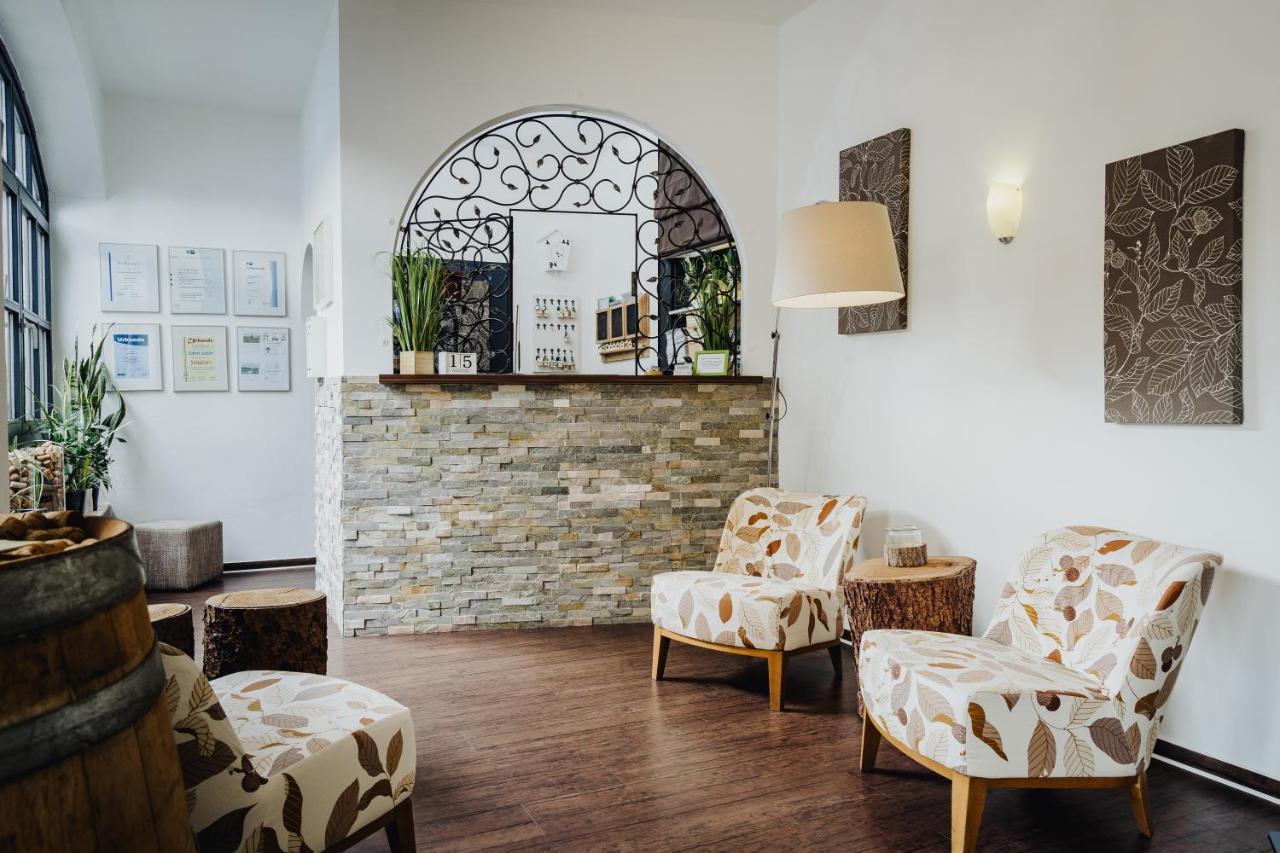 Hotel & Restaurant Hessischer Hof Hainburg Extérieur photo