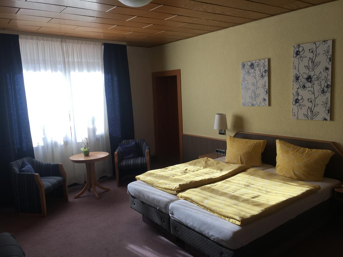 Hotel & Restaurant Hessischer Hof Hainburg Extérieur photo