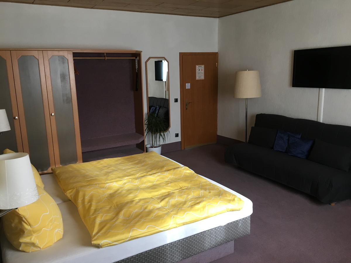 Hotel & Restaurant Hessischer Hof Hainburg Extérieur photo